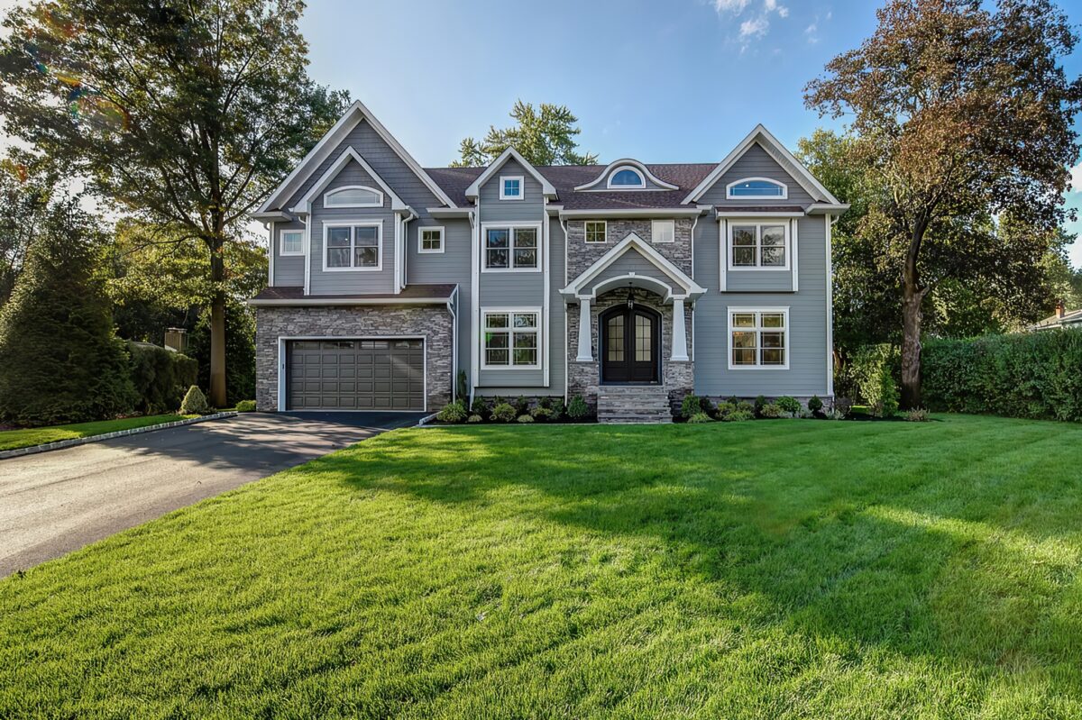 Transform Your Home 5 Secrets to Successfully Paint an Old House